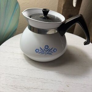 1970 CORNINGWARE BLUE CORNFLOWER COFFEE AND TEAPOT 3cup small blemish seenin pic